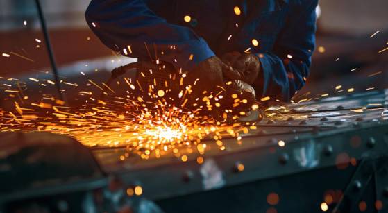 Global Steel Production Declines, Copper Market in Surplus, Nickel Inventories Increase
