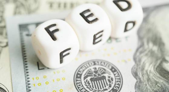 Assessing 'Significant Upside Risks to Inflation': Insights from FOMC Minutes