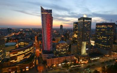 Poland: Economy growth contracts to 3.6% year-on-year